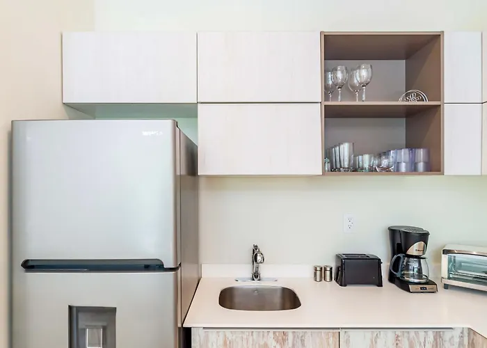 Apartamento Stylish Sexy 1 Bd W/ Private Pool & Rooftop Pool *